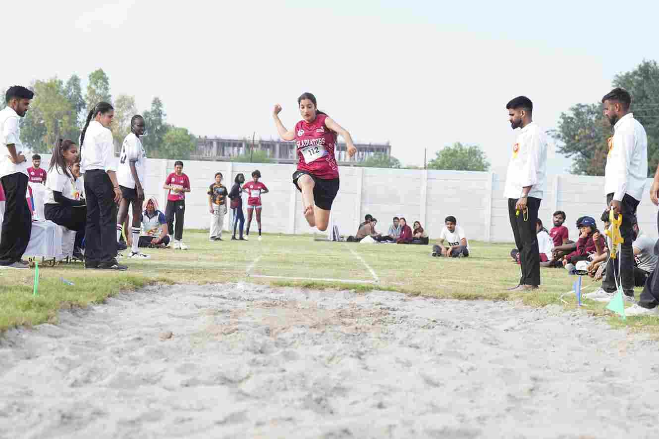 CGC University College Images photo 31